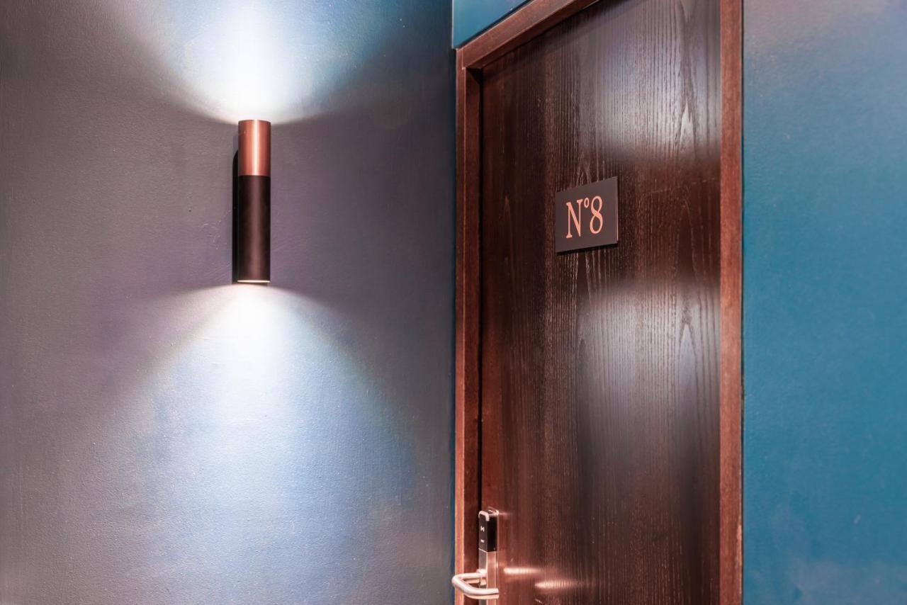 ホテル No 8 Bed & Bar ヴェルビエール エクステリア 写真