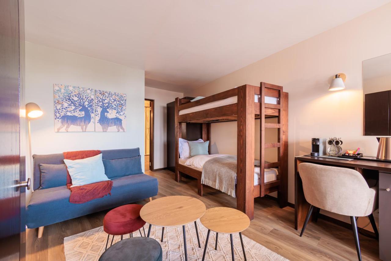 ホテル No 8 Bed & Bar ヴェルビエール エクステリア 写真